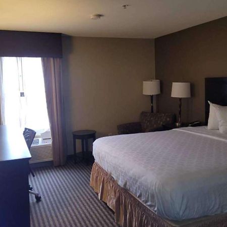 Best Western Plus Mishawaka Inn South Bend Exterior photo