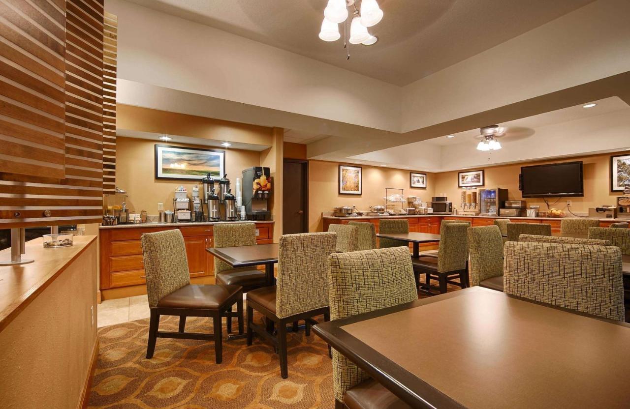 Best Western Plus Mishawaka Inn South Bend Exterior photo