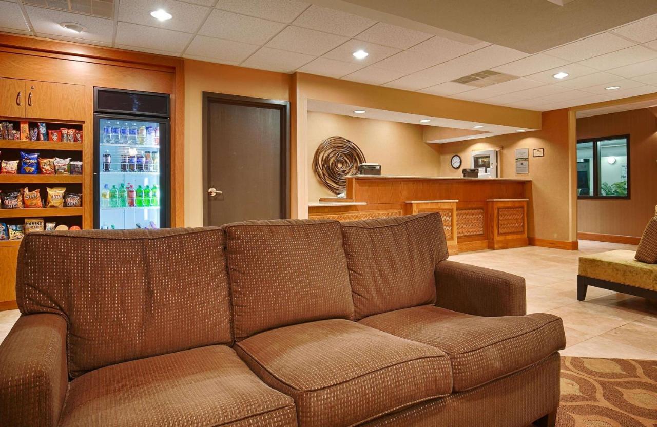 Best Western Plus Mishawaka Inn South Bend Exterior photo