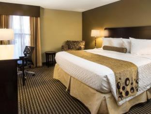 Best Western Plus Mishawaka Inn South Bend Room photo