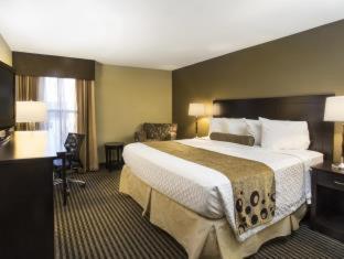 Best Western Plus Mishawaka Inn South Bend Room photo